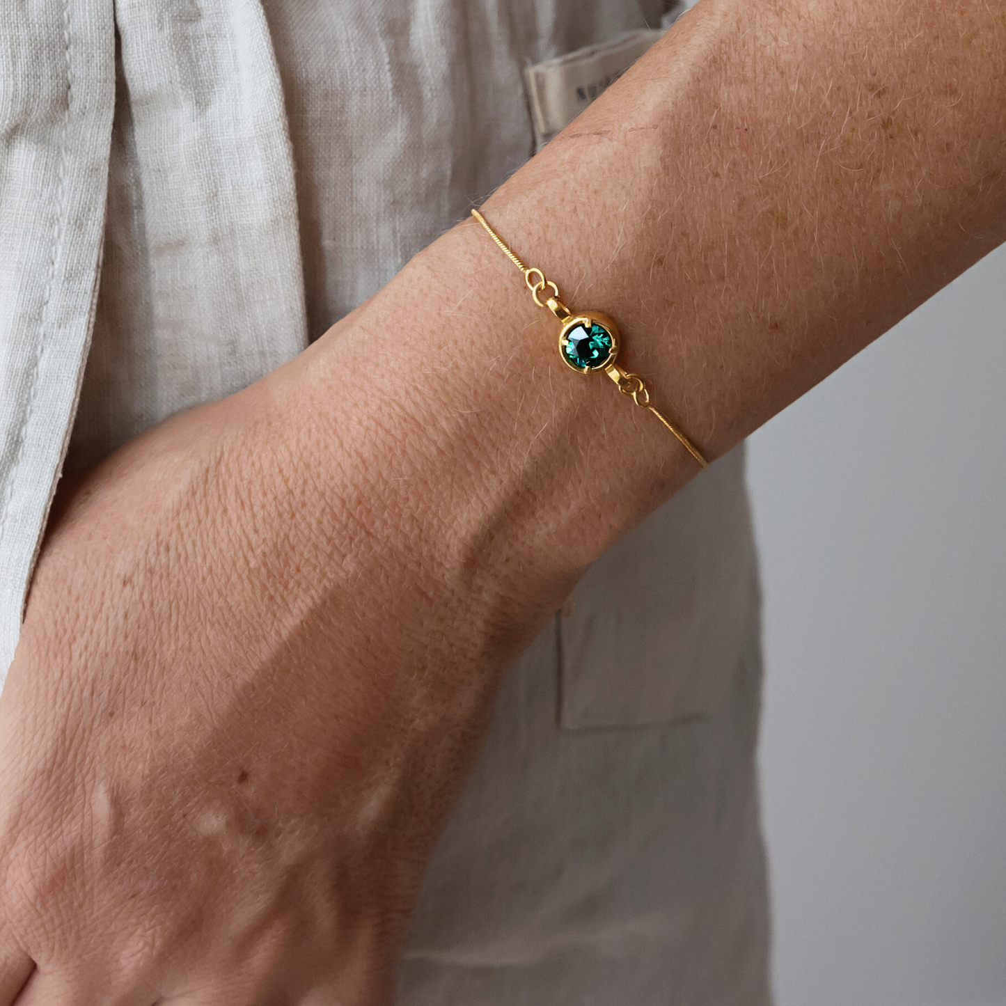 1 Birthstone Bracelet - Gold